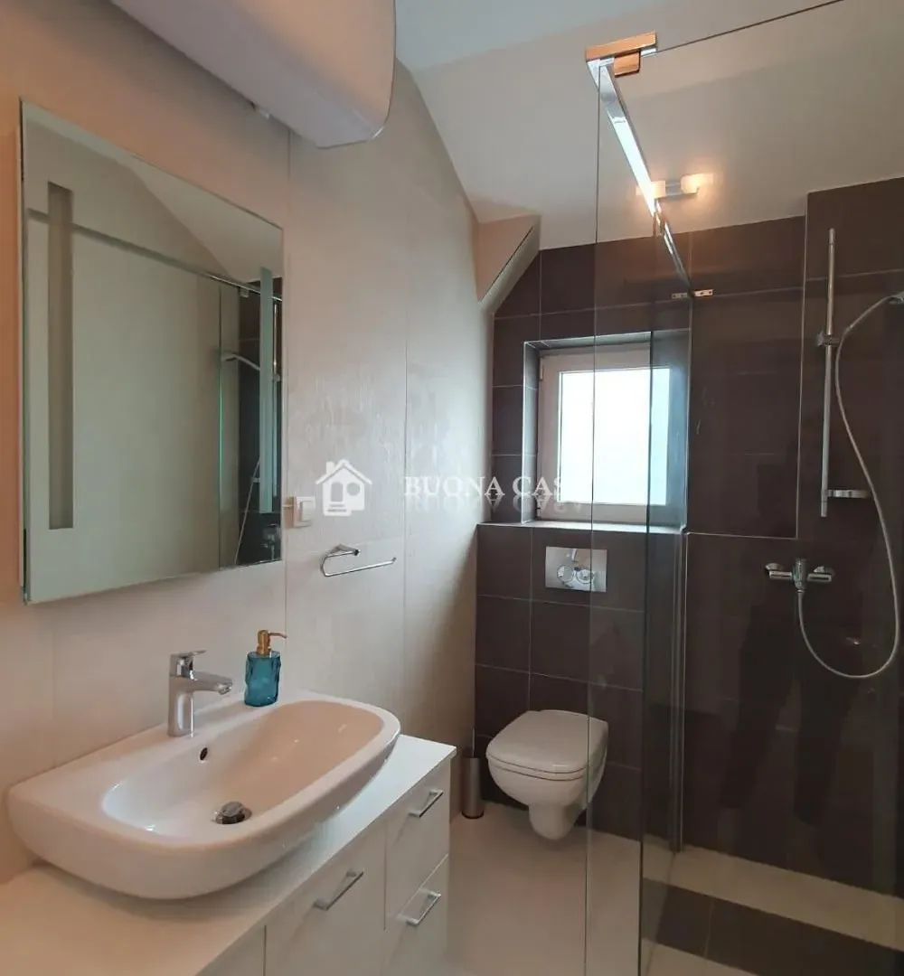 Prodaja, trosoban stan, 58m², Stari Grad, Beograd