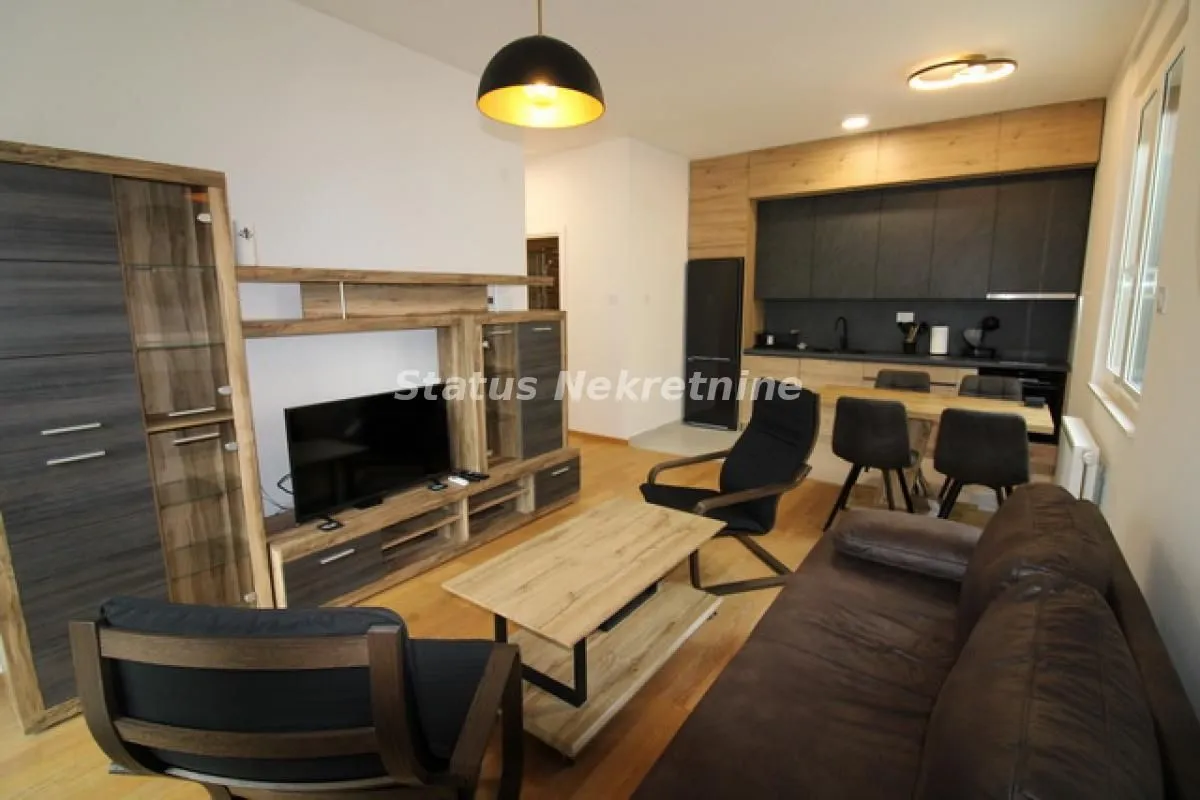 Izdavanje, trosoban stan, 63m², Telep, Novi Sad Sve Podlokacije