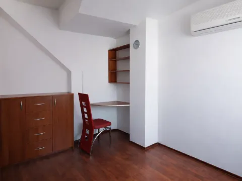 Prodaja, trosoban stan, 66m², Centar, Podgorica - image 12