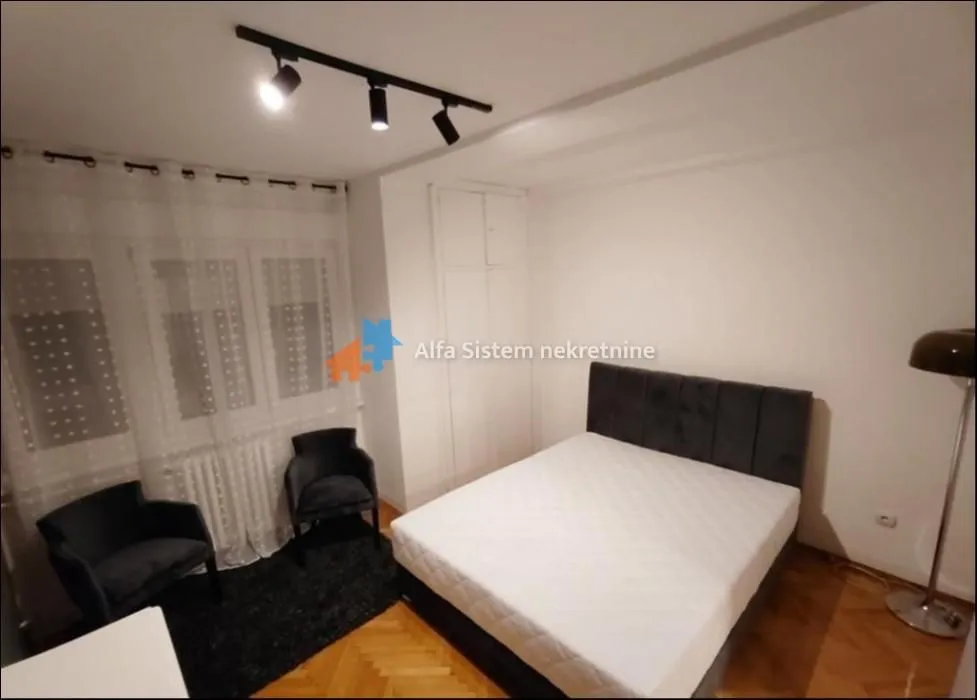 Rent, three bedroom apartment, 85m², Savski Venac, Beograd