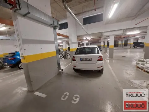 Izdavanje, jednosoban stan, 43m², Avijatičarsko naselje, Novi Sad Sve Podlokacije - image 14