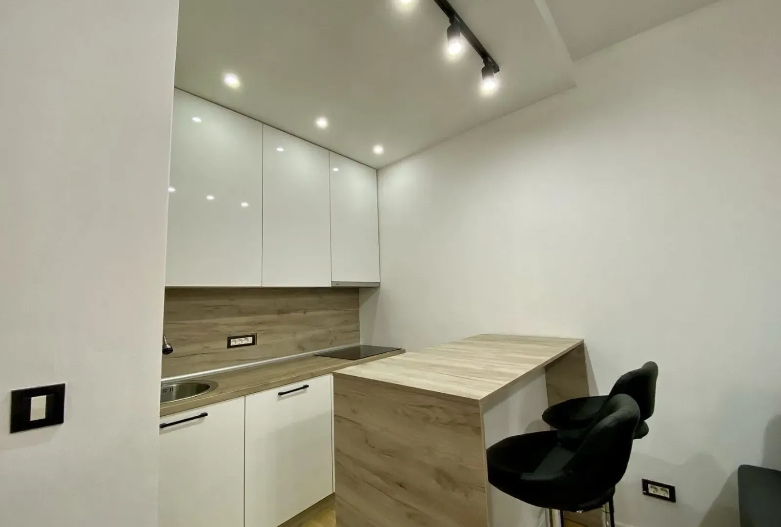 Rent, one bedroom apartment, 36m², Blok 6, Podgorica