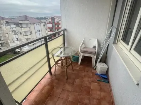 Rent, two bedroom apartment, 61m², Blok 6, Podgorica - image 4