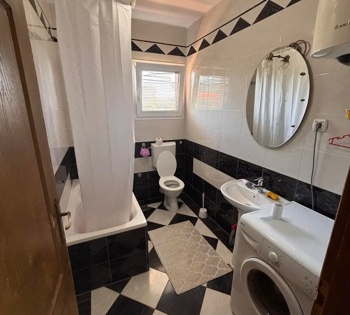 Rent, one bedroom apartment, 55m², Centar, Bar