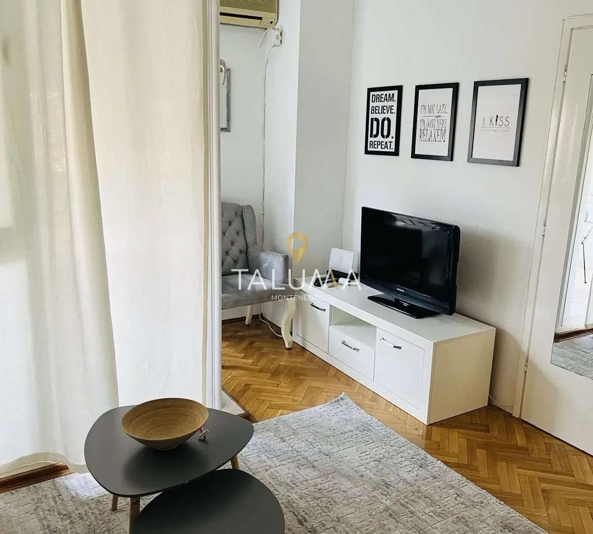 Izdavanje, jednosoban stan, 37m², City Kvart, Podgorica