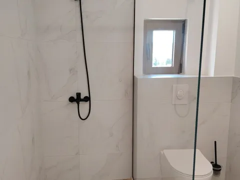 Prodaja, dvosoban stan, 85m², Tivat, Crna Gora - image 16