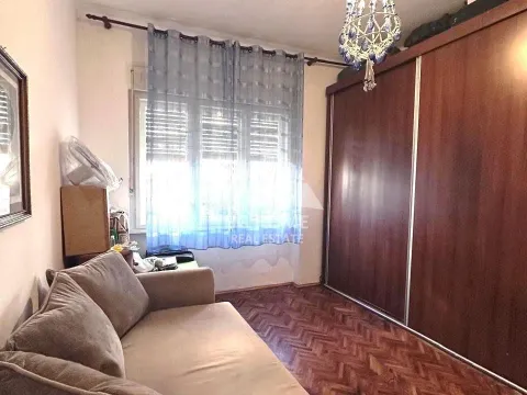 Sale, two bedroom apartment, 46m², Vračar Centar, Vračar Sve Podlokacije - image 3