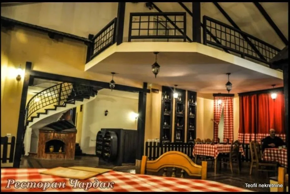 Sale, office space, 1000m², Vranje, Srbija