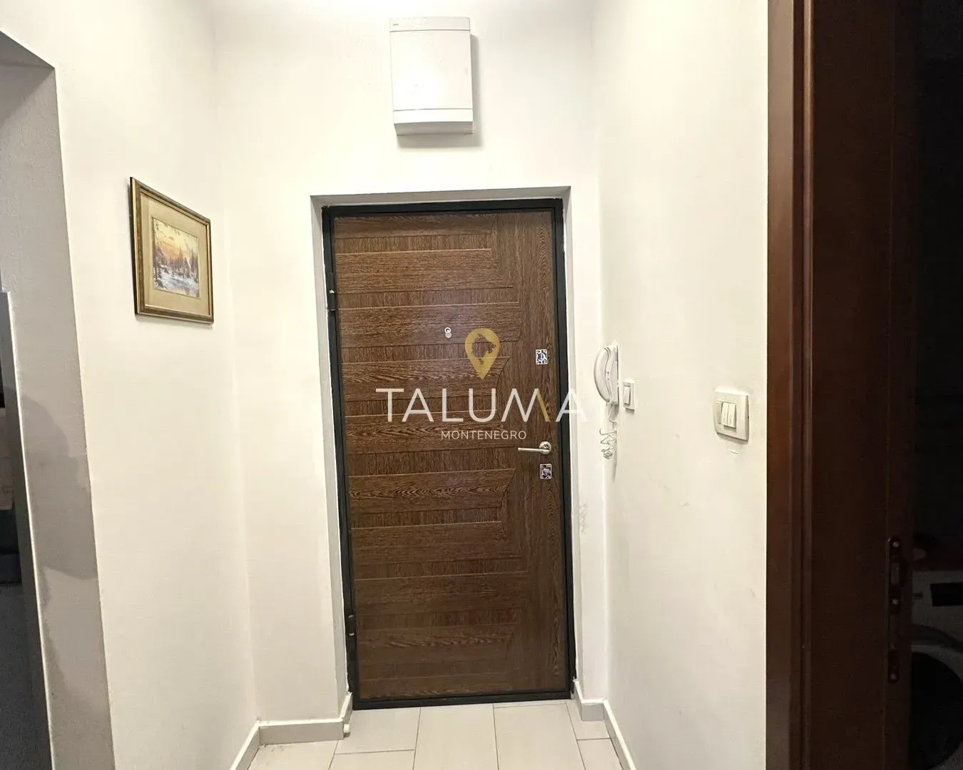 Prodaja, jednosoban stan, 51m², Tuški Put, Podgorica