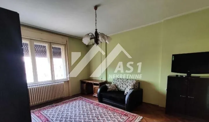 Izdavanje, trosoban stan, 79m², Grbavica, Novi Sad Sve Podlokacije
