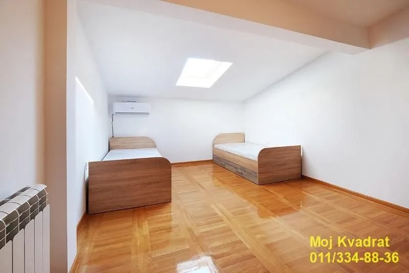 Sale, three bedroom apartment, 93m², Slavujev Venac, Zvezdara Sve Podlokacije