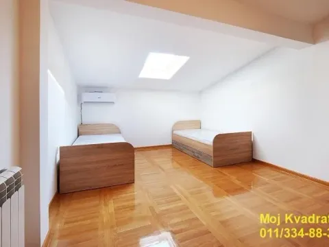 Prodaja, trosoban stan, 93m², Slavujev Venac, Zvezdara Sve Podlokacije - image 8