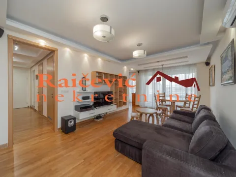 Prodaja, trosoban stan, 106m², Novi Beograd Sve Podlokacije, Beograd - image 1