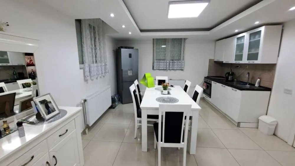 Izdavanje, kuća, 300m², Ledena Stena, Niš