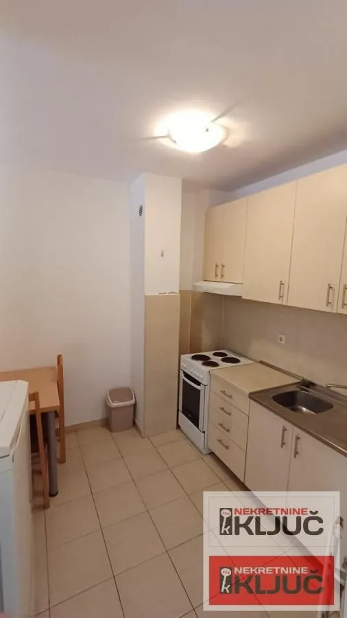 Rent, two bedroom apartment, 46m², Bulevar Oslobodjenja, Novi Sad Sve Podlokacije