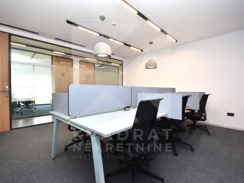 Izdavanje, poslovni prostor, 28m², Kruševac, Podgorica - image 7