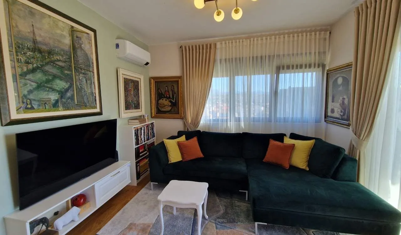 Prodaja, dvosoban stan, 64m², Podgorica, Crna Gora