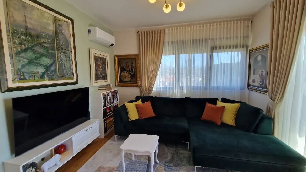 Prodaja, dvosoban stan, 64m², Podgorica, Crna Gora