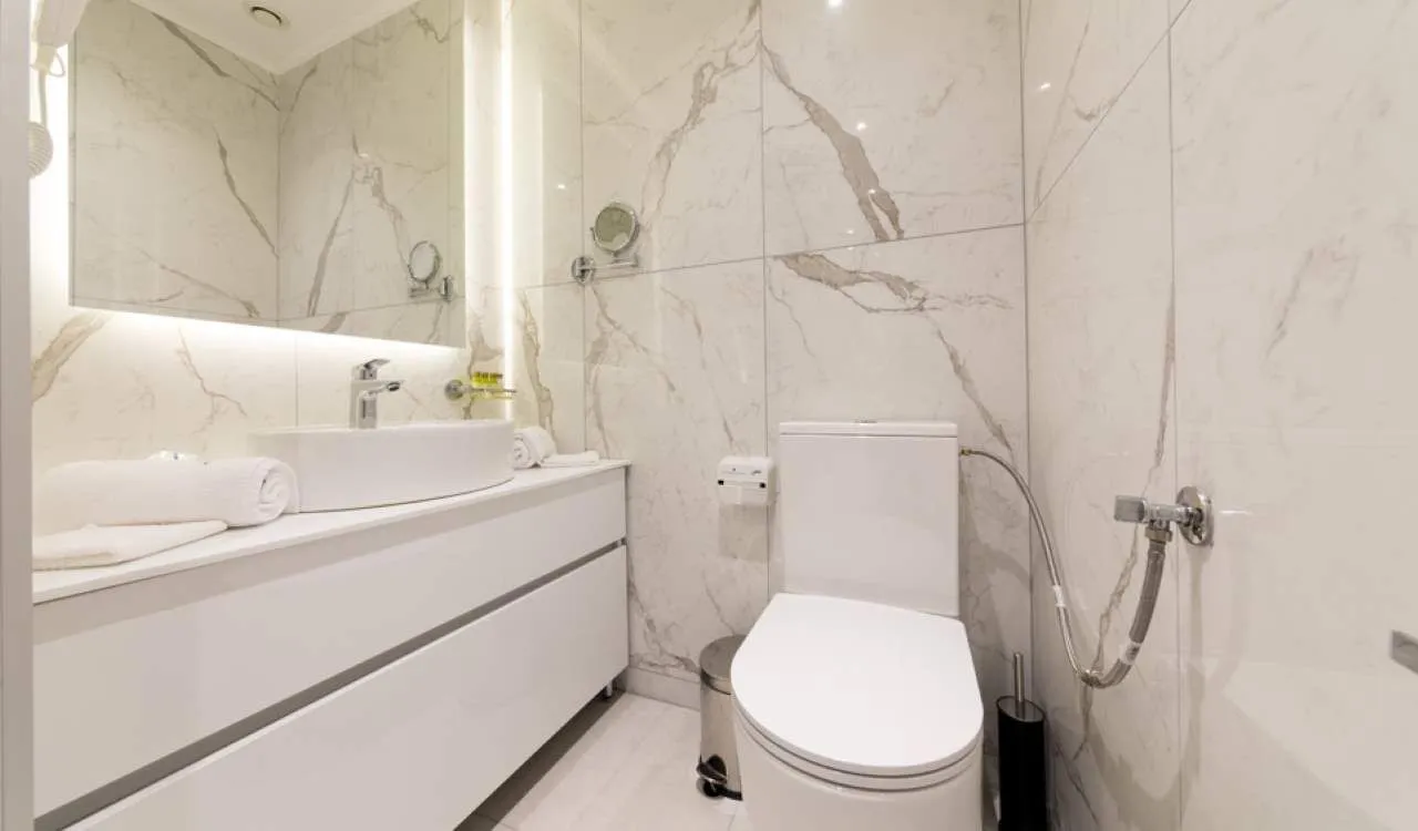 Prodaja, ugostiteljski objekat, 2800m², Danilovgrad, Crna Gora
