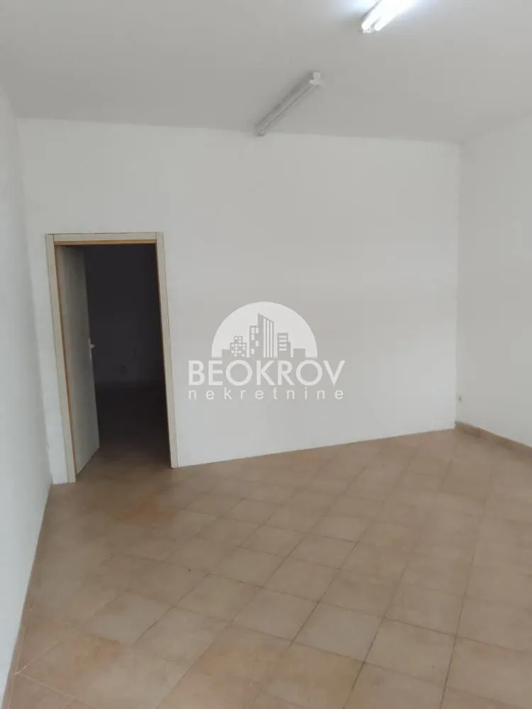Izdavanje, poslovni prostor, 50m², Krnjaca, Palilula Sve Podlokacije