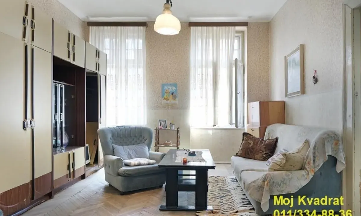 Prodaja, trosoban stan, 79m², Stari Grad, Beograd