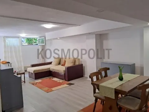 Stan in Voždovac Sve Podlokacije
