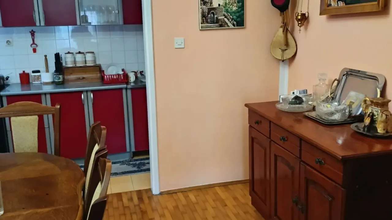 Prodaja, kuća, 237m², Topla, Herceg Novi