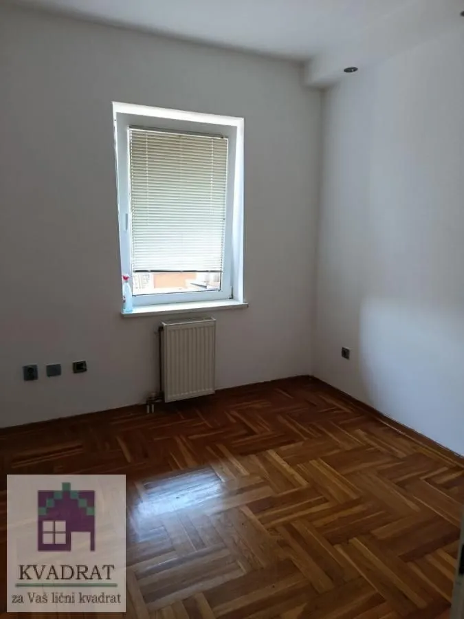 Izdavanje, trosoban stan, 83m², Obrenovac, Beograd