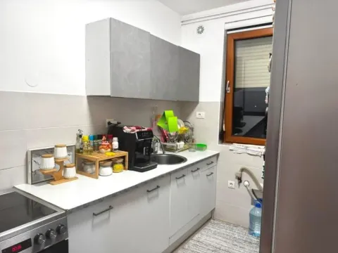 Sale, four bedroom apartment, 82m², Medijana, Niš - image 4