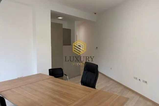 Rent, office space, 72m², Kruševac, Podgorica