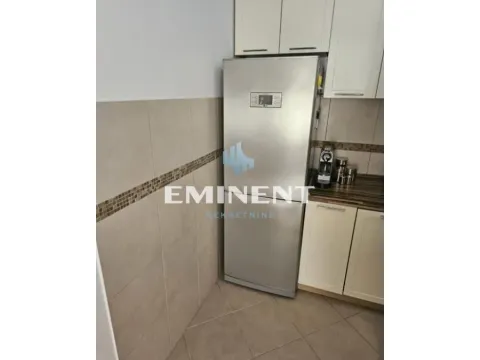 Izdavanje, trosoban stan, 53m², Tašmajdan, Palilula Sve Podlokacije - image 5