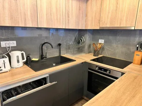 Rent, one bedroom apartment, 48m², Centar, Budva - image 5