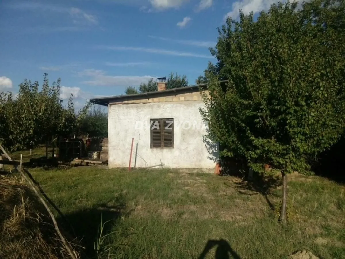 Prodaja, plac, 800m², Čortanovci, Inđija