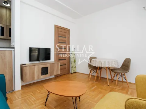 Rent, studio apartment, 25m², Vezirov Most, Podgorica - image 2