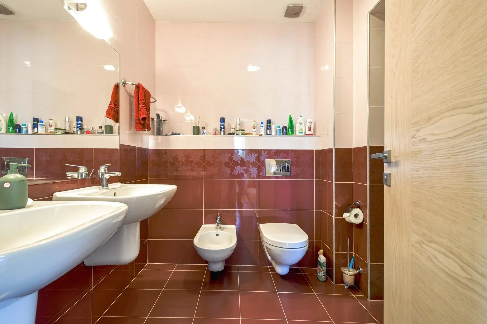 Sale, two bedroom apartment, 68m², Kostanjica, Kotor