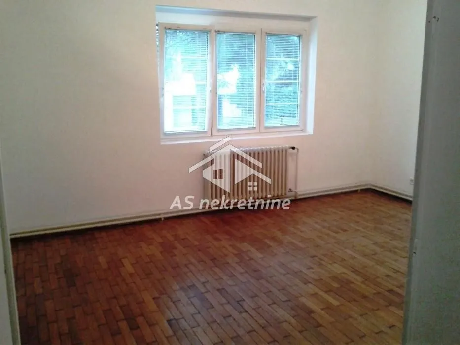 Rent, three bedroom apartment, 106m², Banovo Brdo, Beograd