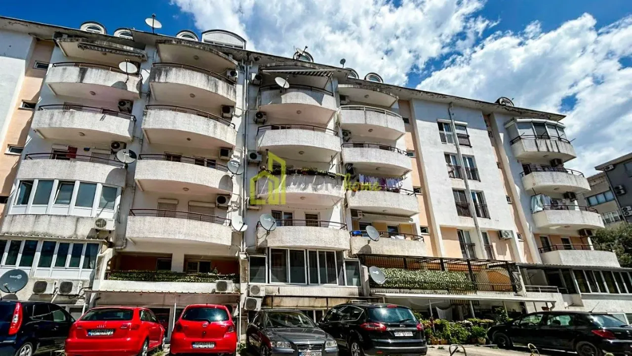Prodaja, jednosoban stan, 40m², Budva, Crna Gora