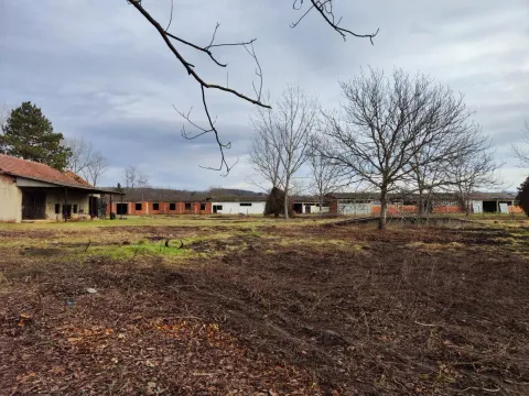 Prodaja, poslovni prostor, 1000m², Glogovac, Jagodina - image 15