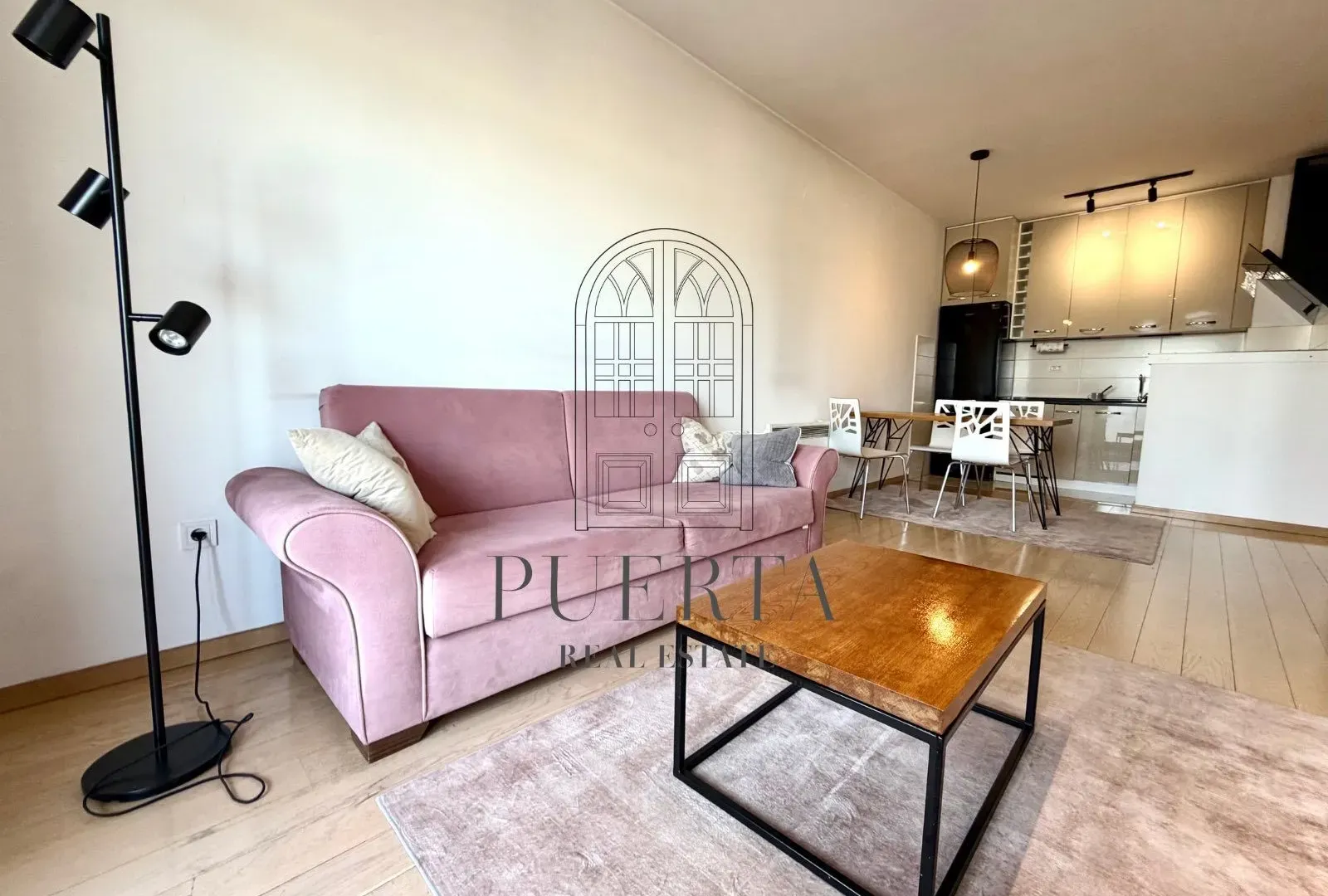 Prodaja, jednosoban stan, 44m², City Kvart, Podgorica