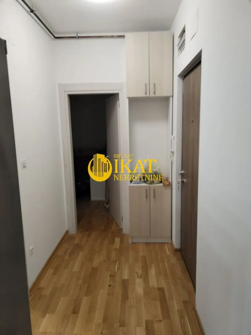 Prodaja, jednosoban stan, 41m², Centar, Stara Pazova