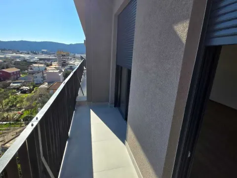 Sale, three bedroom apartment, 86m², Bjeliši, Bar - image 6