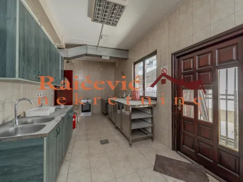 Sale, office space, 365m², Labudovo Brdo, Beograd - image 9