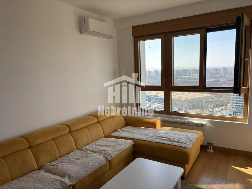 Prodaja, trosoban stan, 78m², Novi Beograd Blok 65, Novi Beograd Sve Podlokacije