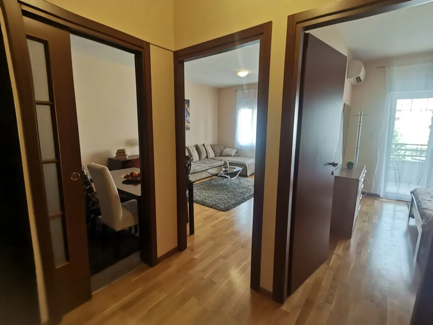 Izdavanje, dvosoban stan, 51m², City Kvart, Podgorica