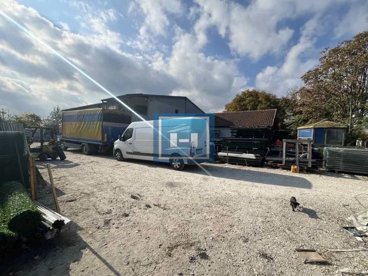 Sale, office space, 490m², Lipar, Jagodina