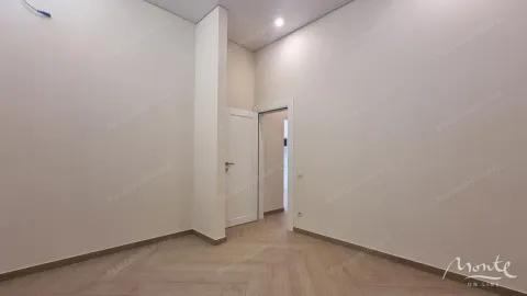 Prodaja, dvosoban stan, 80m², Dobrota, Kotor - image 8
