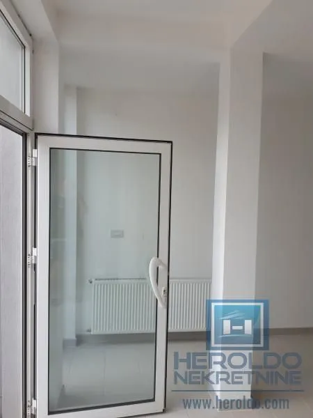 Sale, office space, 75m², Pivara, Jagodina