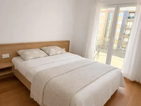 Prodaja, jednosoban stan, 48m², New City, Podgorica - image 9