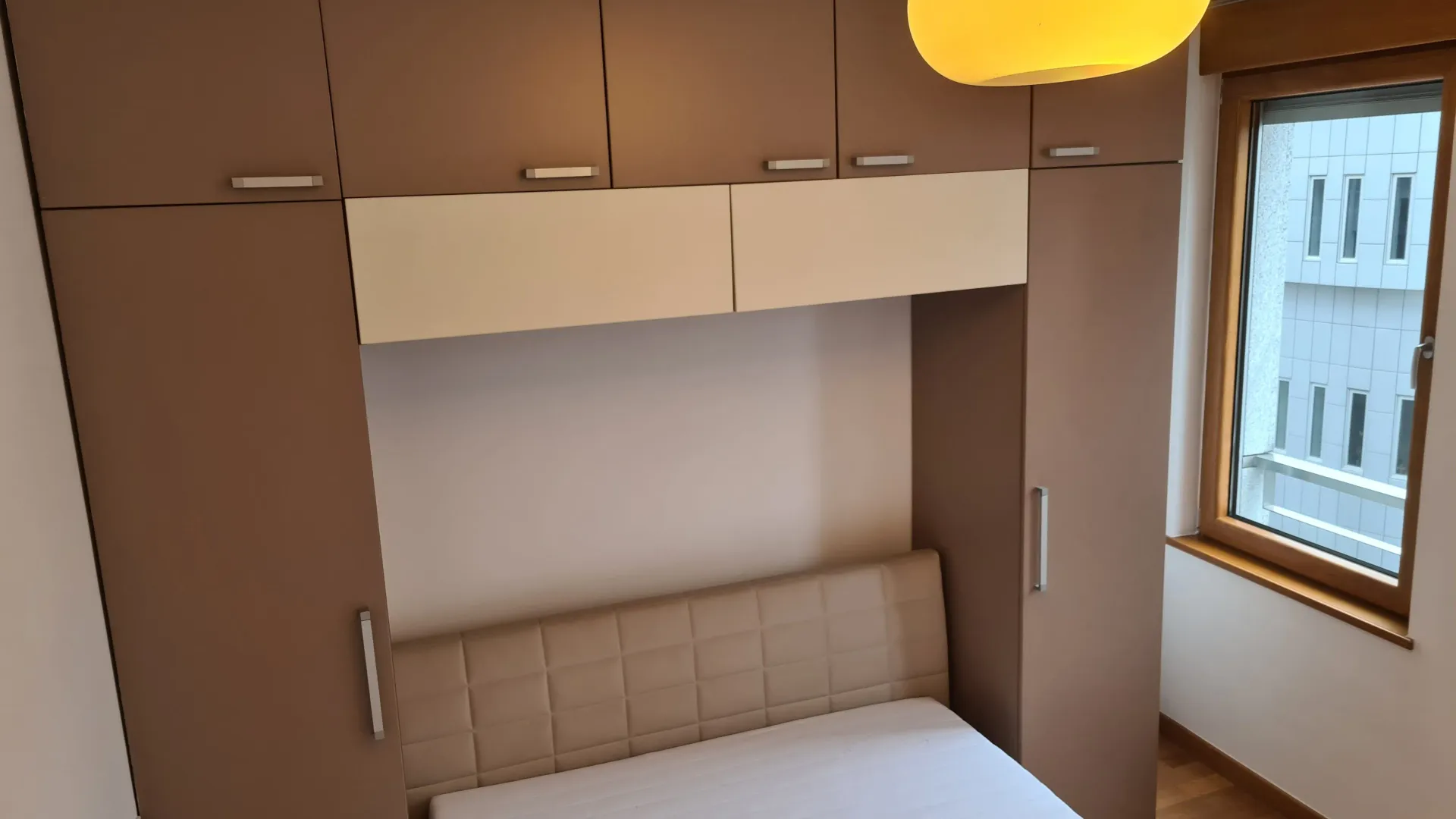Rent, three bedroom apartment, 82m², Vračar Sve Podlokacije, Beograd