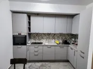 Izdavanje, dvosoban stan, 70m2, Master Kvart, Podgorica